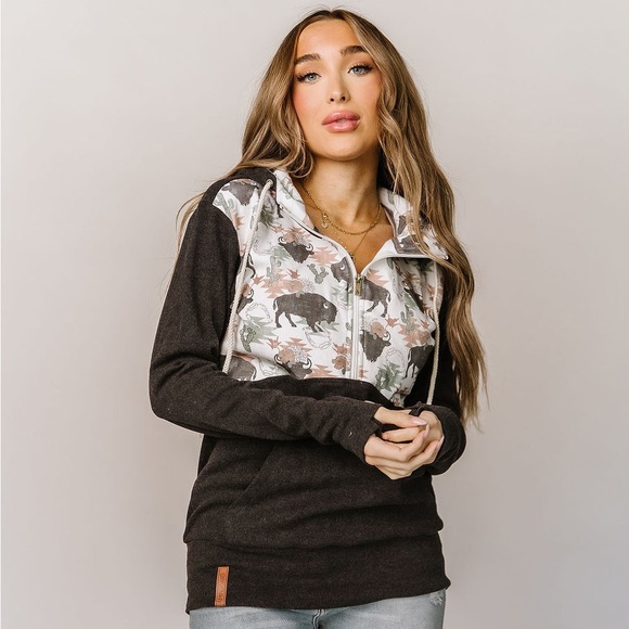 AMPERSAND AVE HALFZIP SWEATSHIRT | WHERE THE BUFFALO ROAM - Picture 1 of 4